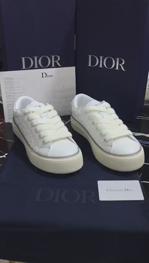 Christian Dior blancos estilo casual Caballero