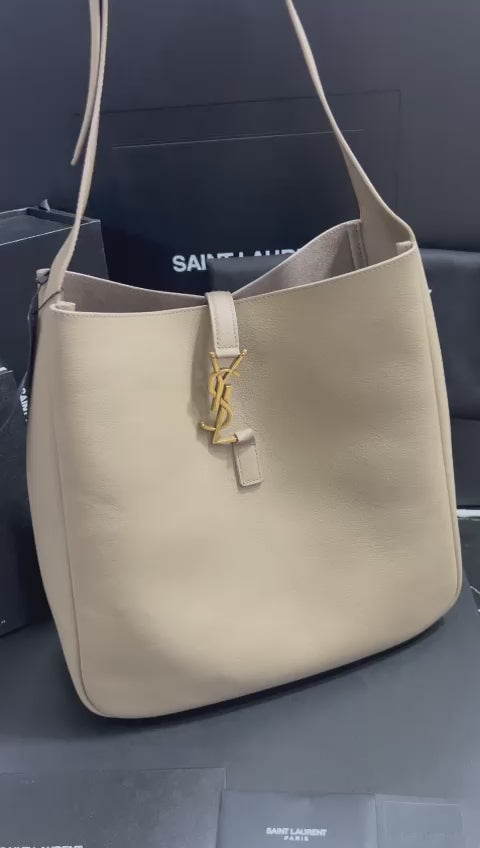 Saint Laurent Beige Piel