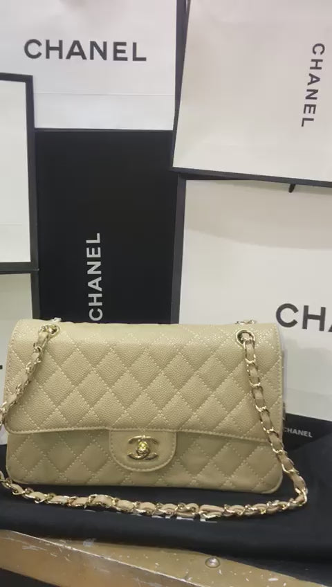 Chanel Caviar Beige Piel