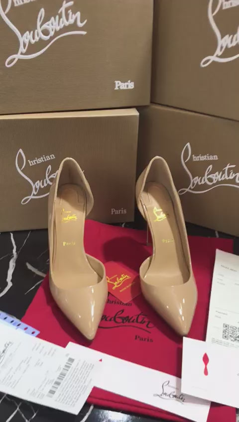 Louboutin Tacones color crema