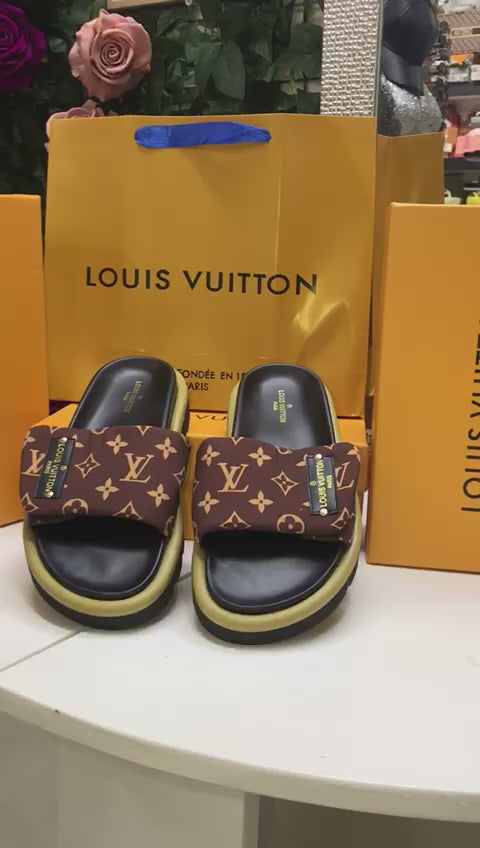 Louis Vuitton Sandalias