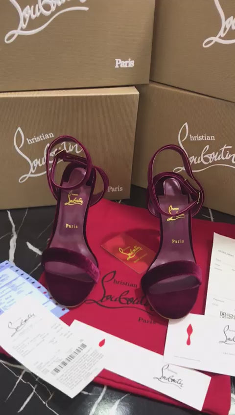 Louboutin Tacon Dorado