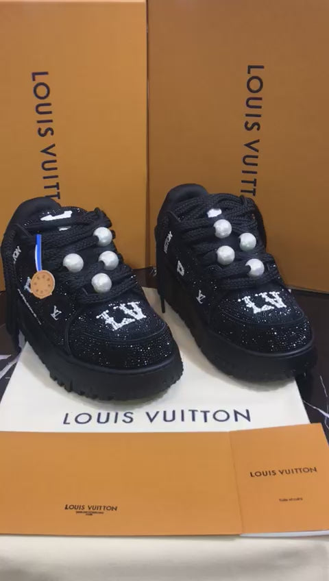 Louis Vuitton tenis negros Caballero