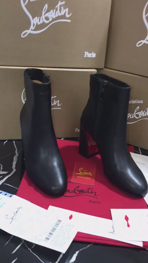 Louboutin botín negros