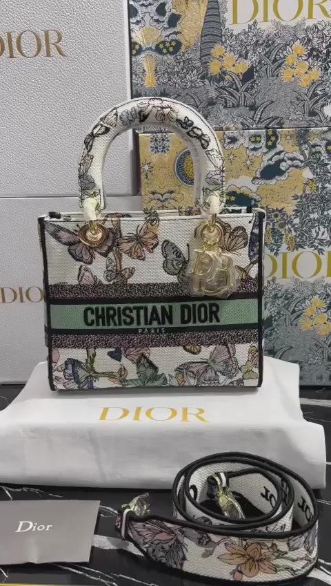 Cristian Dior bordada