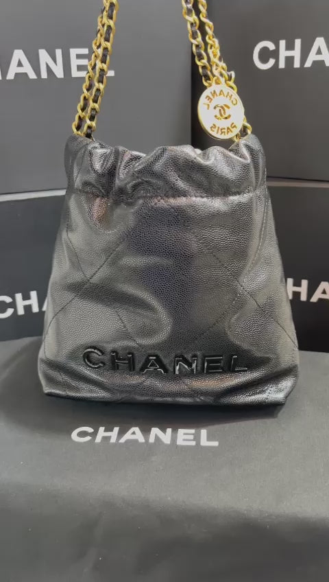 Chanel Negro Piel Cadena Dorada