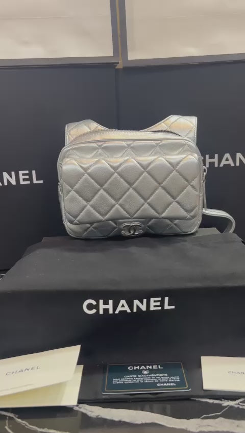 Chanel Edición Especial Plateado Piel