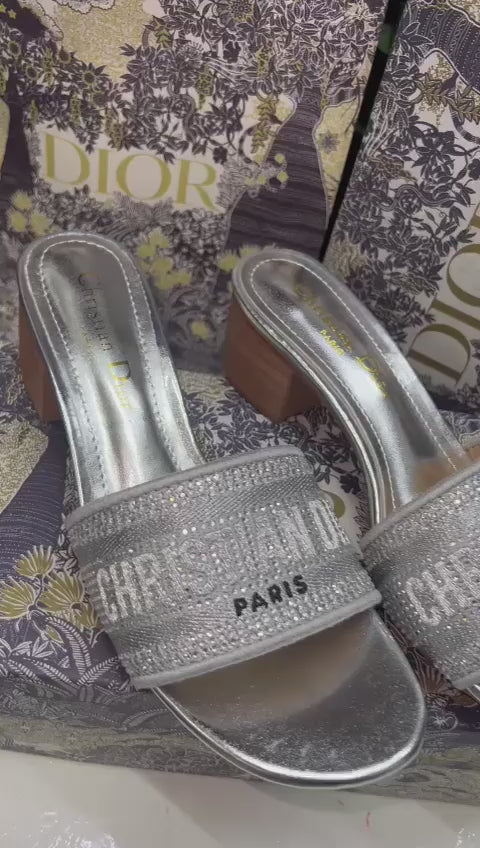 Cristian Dior Sandalias color plateadas