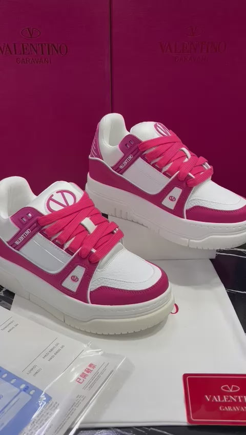 Valentino Tenis blancos con rosa